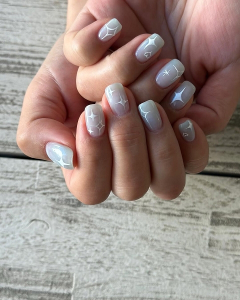 Discover 30 stylish short acrylic nail designs that are chic, bold and utterly perfect for any occasion. From minimalist looks to trendy patterns, get ready to your next manicure design.