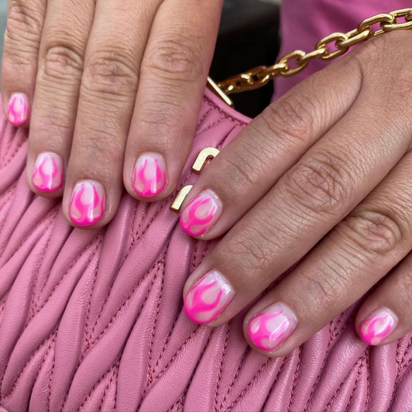 Discover 30 stylish short acrylic nail designs that are chic, bold and utterly perfect for any occasion. From minimalist looks to trendy patterns, get ready to your next manicure design.