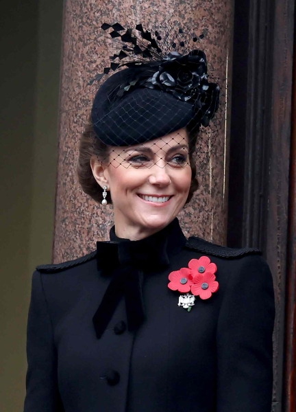 Kate Middleton welcomed Emir of the State of Qatar, Sheikh Tamim bin Hamad Al Thani, and his wife, Her Highness Sheikha Jawaher bint Hamad bin Suhaim Al Thani for their royal visit to London—and she wore a monochromatic maroon look for the occasion.