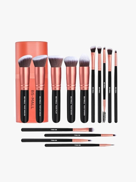 Streamline Your Beauty Routine With These Makeup Brush Sets