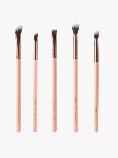 Streamline Your Beauty Routine With These Makeup Brush Sets