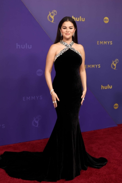 The 76th Primetime Emmy Awards brought out television's most stylish stars, from Ayo Edeberi, Selena Gomez, and Reese Witherspoon to 'Shogun's Anna Sawai, decked out in show-stopping looks. See our picks for best dressed on the red carpet.