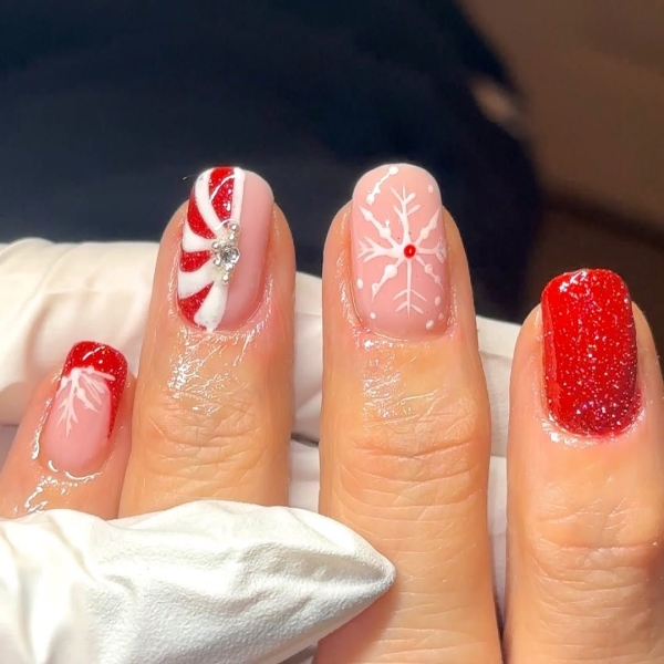 Though red, green, and glitter polishes are go-to's this time of year, a candy cane stripe is a more playful and unexpected choice. The pattern is a clear yet understated reference to the holiday.