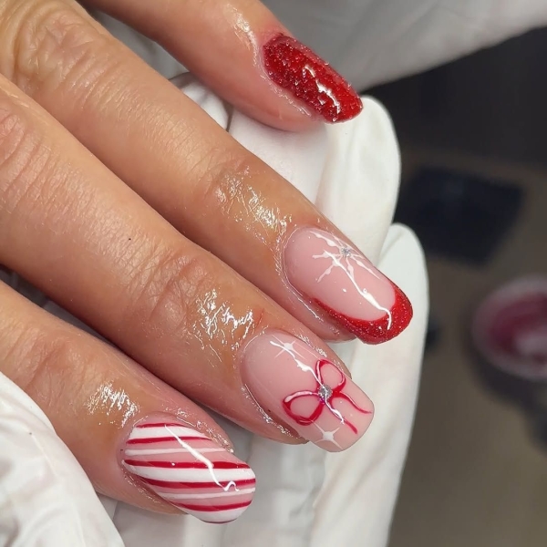 Though red, green, and glitter polishes are go-to's this time of year, a candy cane stripe is a more playful and unexpected choice. The pattern is a clear yet understated reference to the holiday.