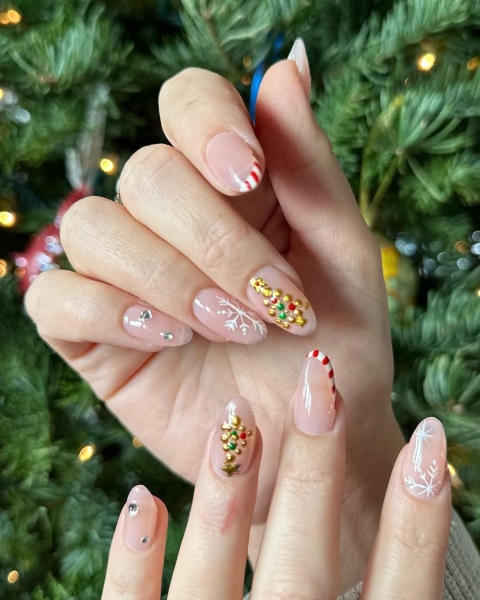 Though red, green, and glitter polishes are go-to's this time of year, a candy cane stripe is a more playful and unexpected choice. The pattern is a clear yet understated reference to the holiday.