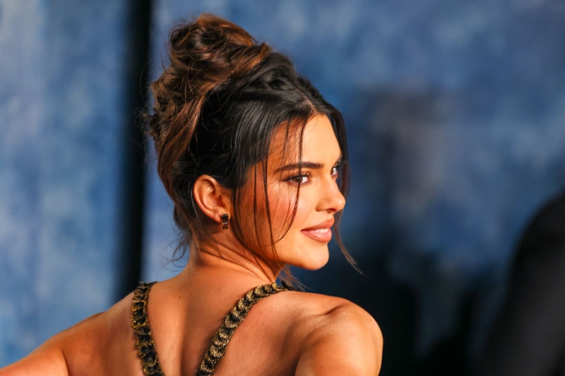 While growing up on camera, model Kendall Jenner has stepped out in plenty of mood board-worthy hairstyles that serve endless inspiration. Here, her hairstylist shares details on her most iconic looks.