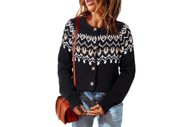 Drew Barrymore, Katie Holmes, and Sydney Sweeney have all been seen in Fair Isle cozy knit sweaters. Shop the cozy winter wardrobe essential, loved by an InStyle writer, at Amazon, Nordstrom, Reformation, and more starting at $39.