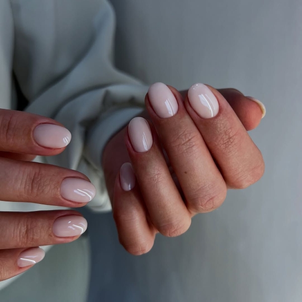 Light pink is a classic nail color. It mimics the color of the natural nail bed and is neutral enough to go with any outfit. Whether you prefer a neutral nail look or something bolder, find inspiration here.