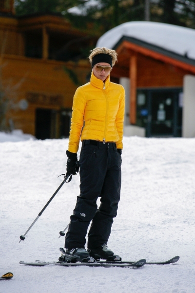 My Winter Style Inspiration? Victoria Beckham Skiing