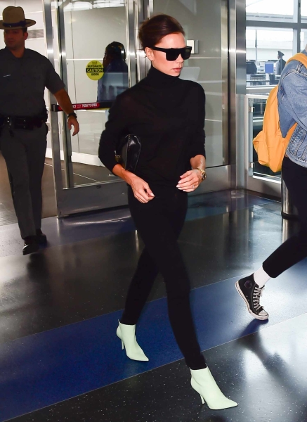 Names like Victoria Beckham and Katie Holmes have nailed the perfect balance of high and low airport dressing. So, if you're looking to add a touch of style to the ruthless sport that's the airport check-in process, look no further than the list below.