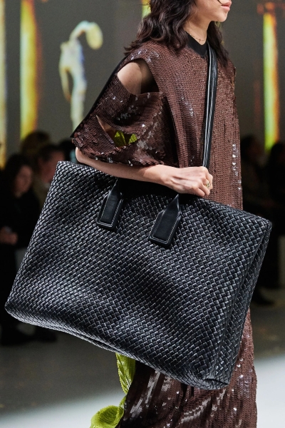 These Are the Bottega Veneta Bags That Celebrities Can’t Stop Wearing