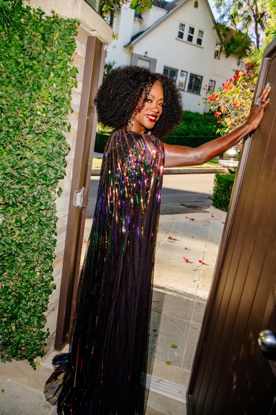 Viola Davis Rewears This Black Sequined Dress to the 2025 Golden Globes