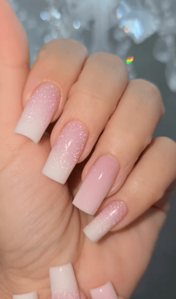 White ombré nails take the classic contrast of the French manicure and gives it a diffused and modern refresh. If you're looking for the best white ombré nails, here are 20 manicure ideas you're going to love.