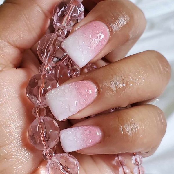 White ombré nails take the classic contrast of the French manicure and gives it a diffused and modern refresh. If you're looking for the best white ombré nails, here are 20 manicure ideas you're going to love.