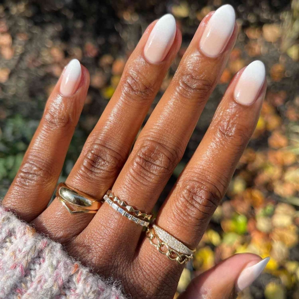 White ombré nails take the classic contrast of the French manicure and gives it a diffused and modern refresh. If you're looking for the best white ombré nails, here are 20 manicure ideas you're going to love.