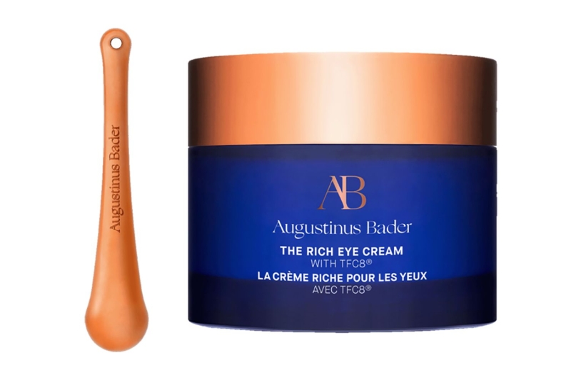 Zoe Saldaña’s Golden Globes 2025 skin care routine included Augustinus Bader’s the Rich Cream. The luxurious moisturizer that’s been used by Jennifer Aniston and Victoria Beckham plumps and firms, smooths fine lines, and hydrates.